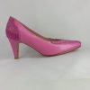 Stiletto Gloria.